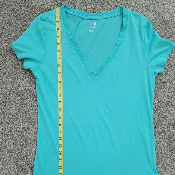 Ladies Mint Green GAP V-Neck T-shirt Small - Picture 8 of 10